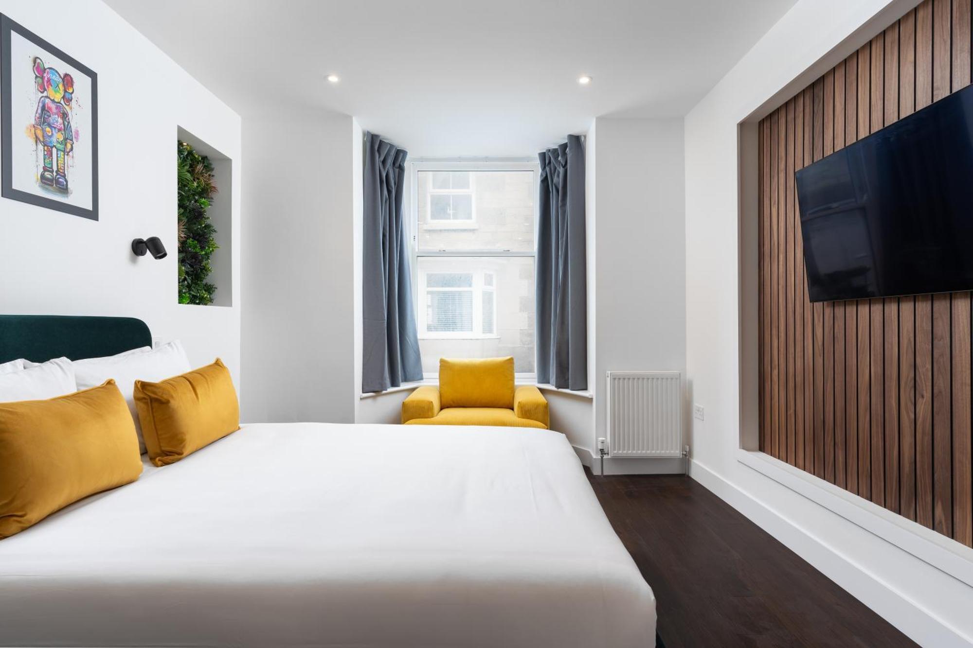 Room 1, Hotel Style Double Bedroom In Марасион Экстерьер фото