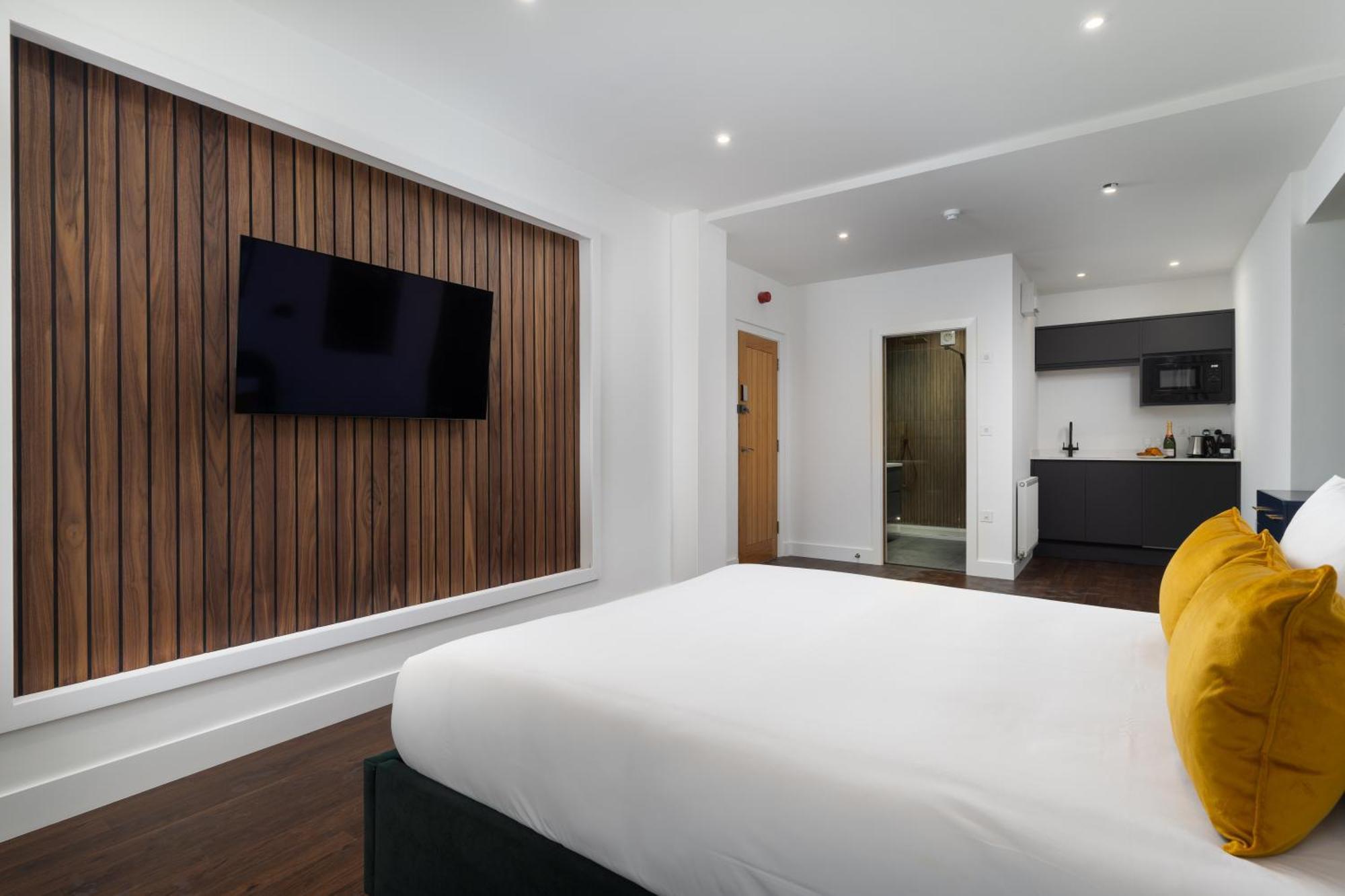 Room 1, Hotel Style Double Bedroom In Марасион Экстерьер фото